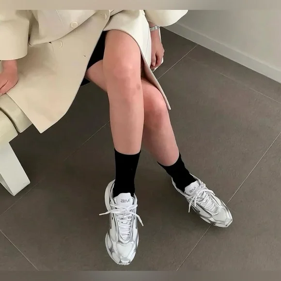 Nike 💅✨ Air Max Muse Y2K Runner White Metallic Silver Women’s Shoes FV1920-100 - Picture 4 of 13